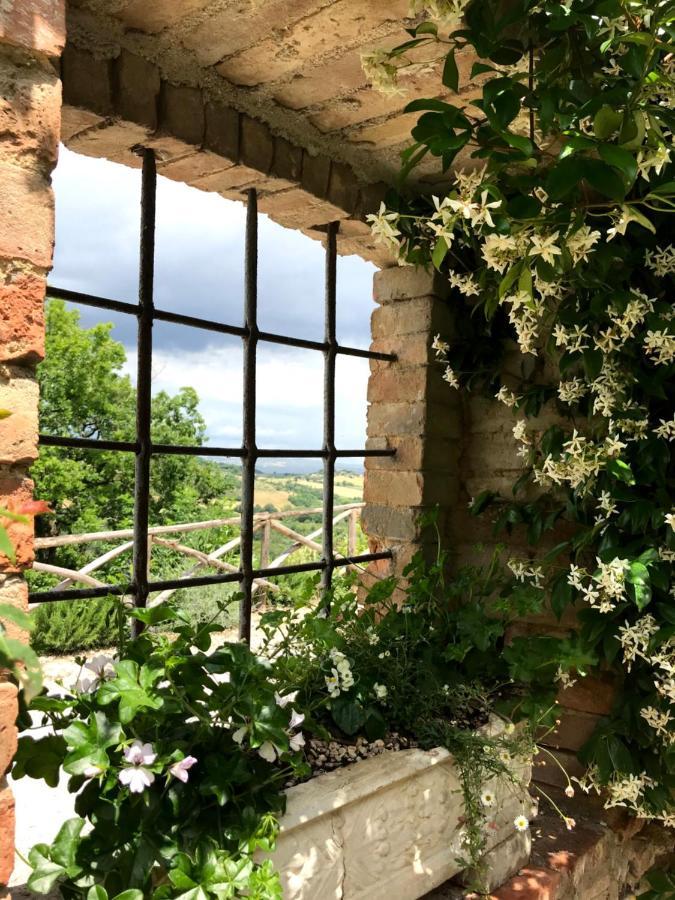 ホテル Il Borgo Di Olive Sismano エクステリア 写真