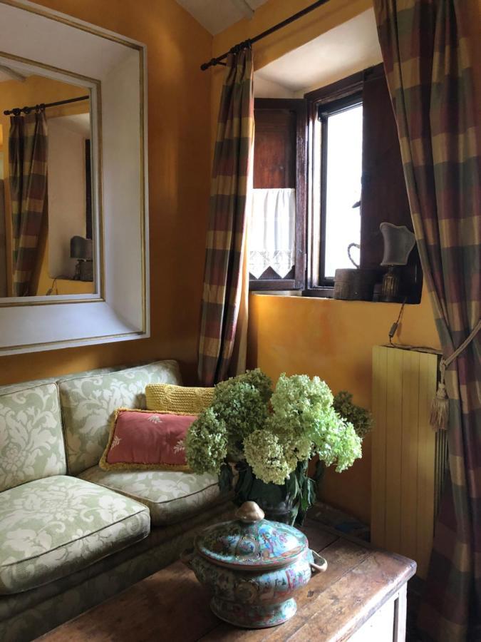 ホテル Il Borgo Di Olive Sismano エクステリア 写真